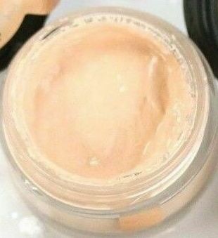 Manhattan Fresher Skin Foundation SPF15  4 Shades Available